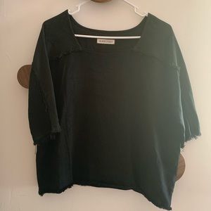 Black Crane Short Sleeve Top